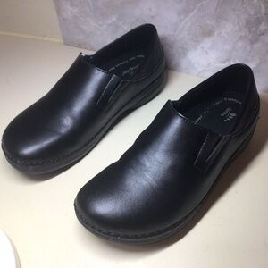 Spring Step “Manila” Slip-On Black All-Day Comfort Clog Size 7M